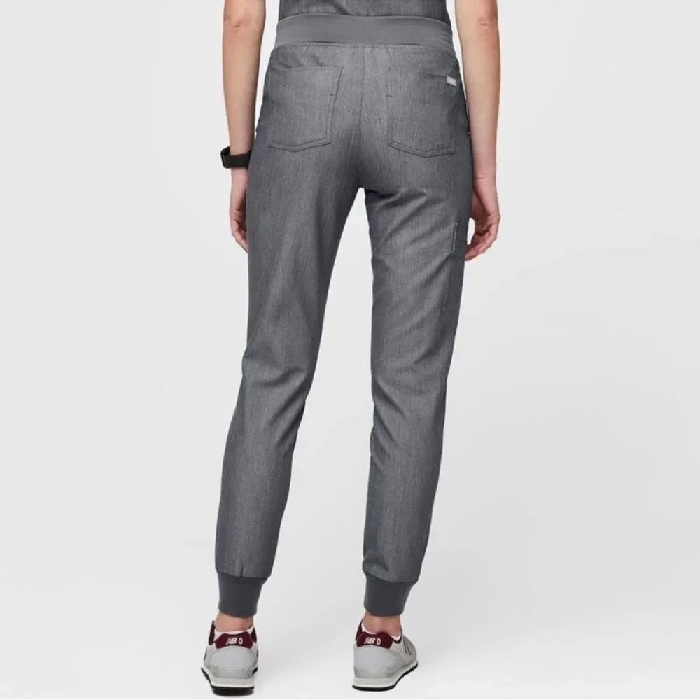 Figs Technical Collection Zamora Jogger Scrub Pants in Graphite Grey Size XS